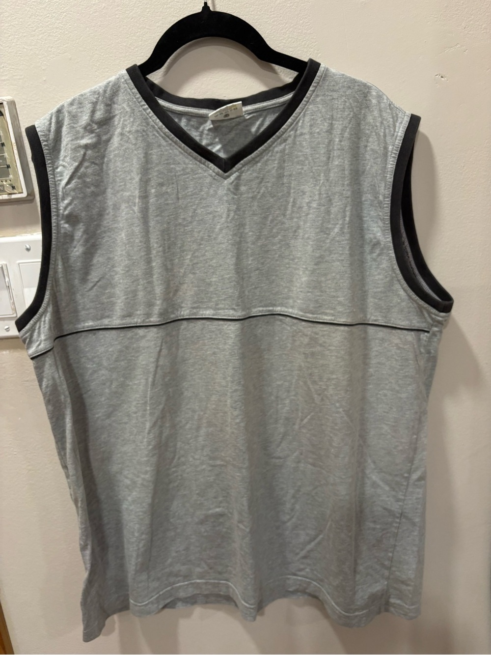 Men's Gray V-Neck Sleeveless Tank with Black Trim